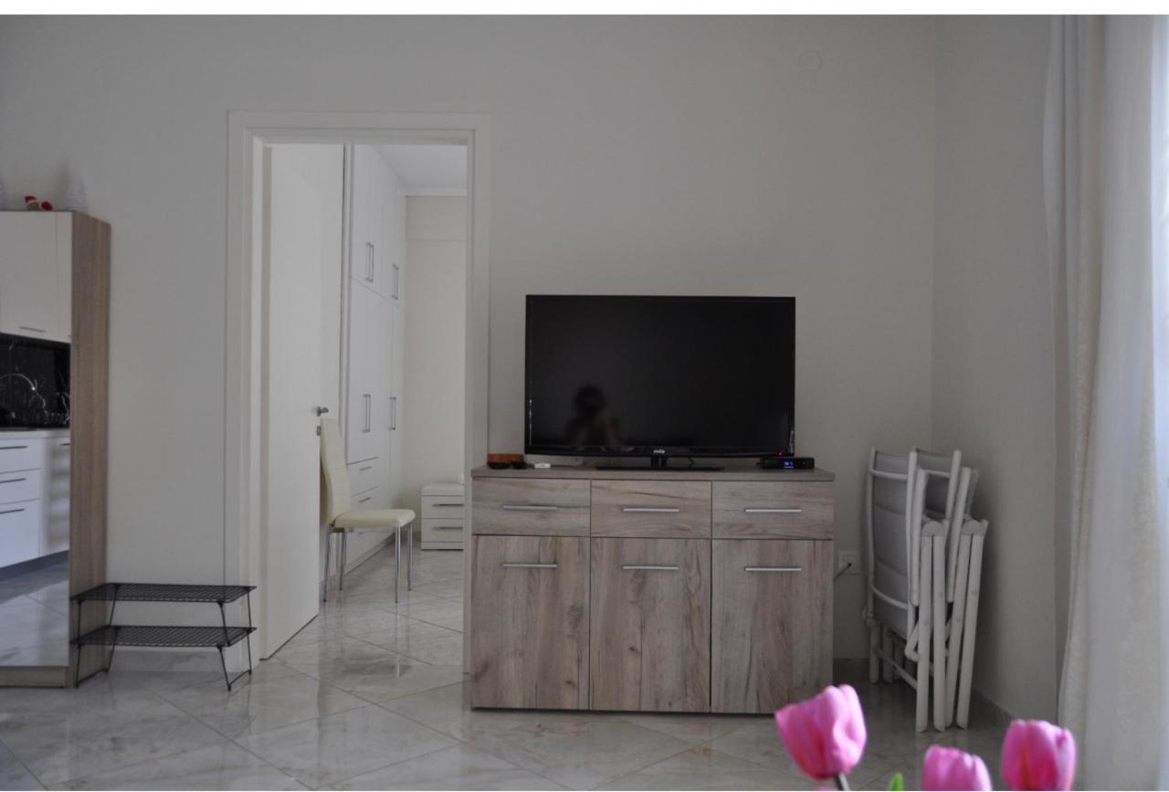 Apartment Na'vie Sunrise By The Sea