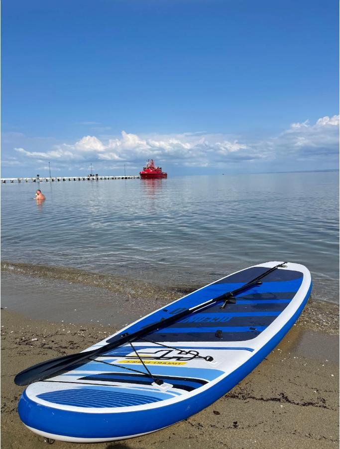 Na'vie Sunrise By The Sea Apartment Peraia (Thessaloniki)